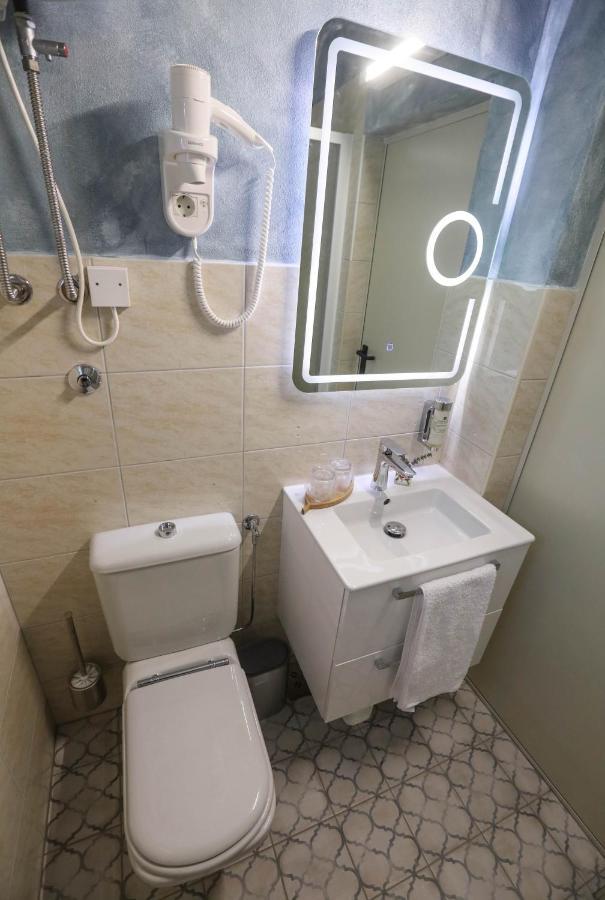 Healthy House Glamping Hotell Koper Eksteriør bilde