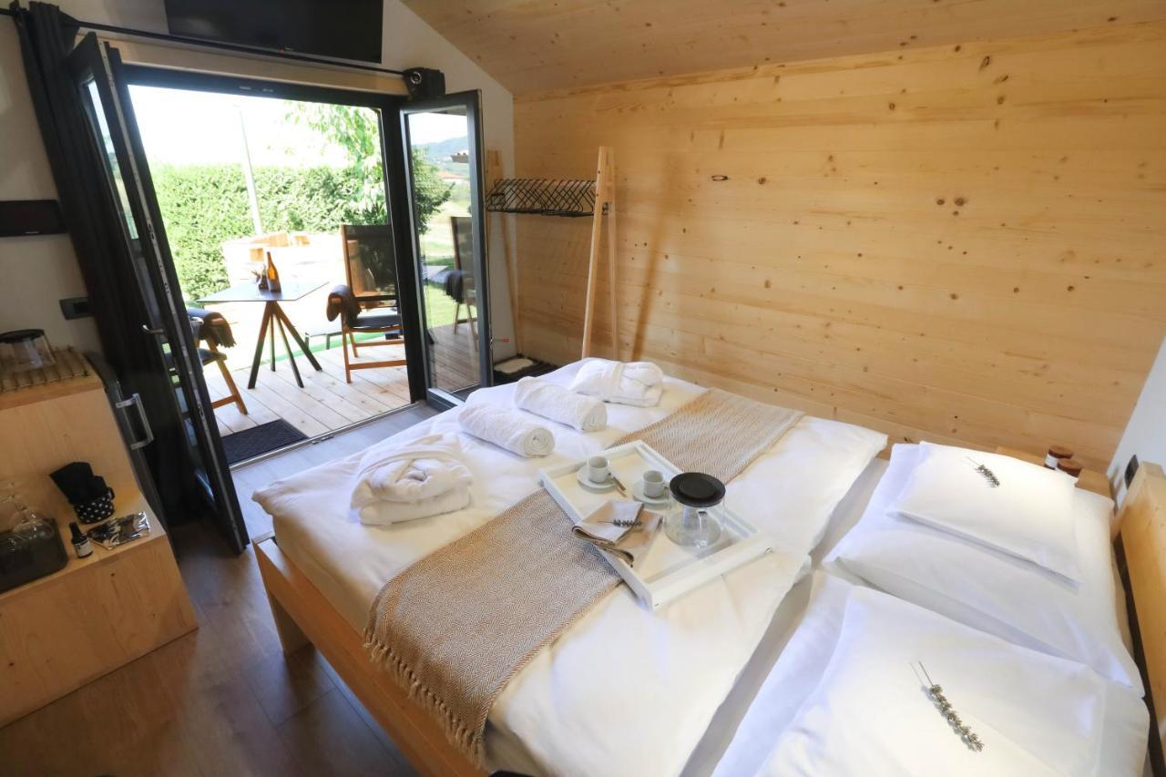 Healthy House Glamping Hotell Koper Eksteriør bilde